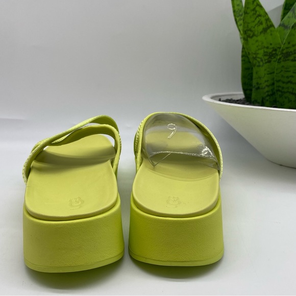 UGG Women's Emily Mesh Slide square toe Sandal in pollen mesh neon green  9.5/10 - Picture 6 of 7